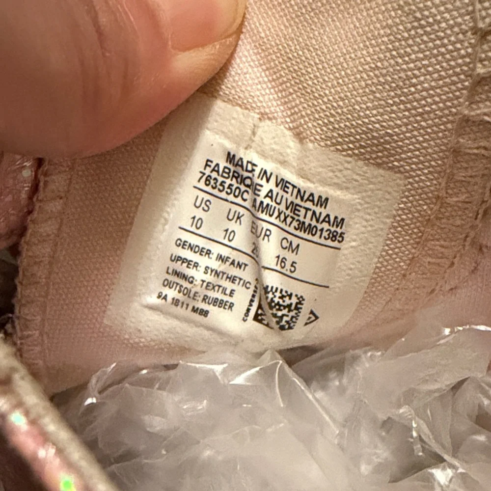 Converse Kids Metallic Pink Velcro Sneakers